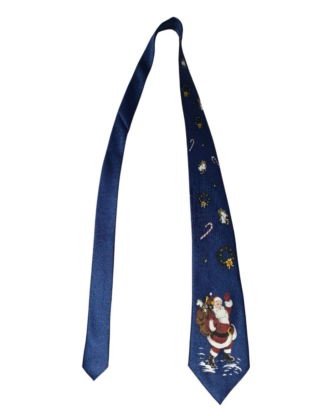 6/8/67. Mens Happy Holidays Festive Navy Santa Novelty Tie with Wreaths